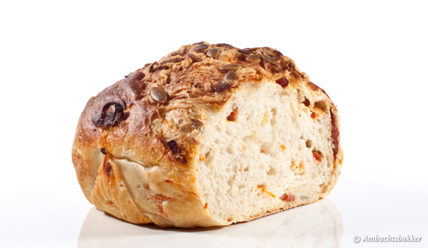 Old Barnevelder desem brood met spek, ui en kaas